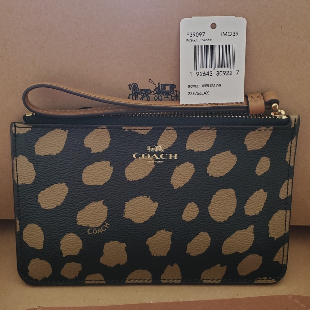 NWT Coach F39097 Deer Spot print wristlet